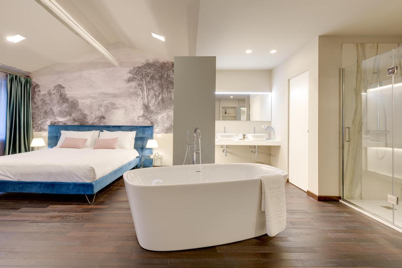 Palazzo Duomo Suites In Udine Center المظهر الخارجي الصورة